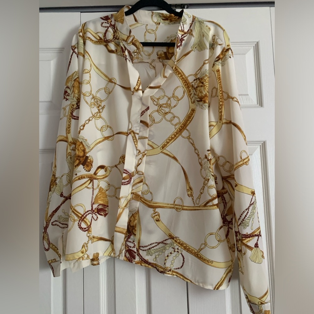 Cream button down blouse w/chain print